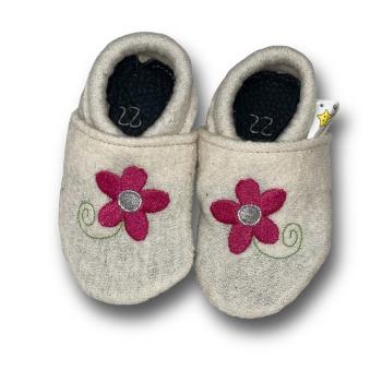 Wollwalkpuschen – Blume Creme