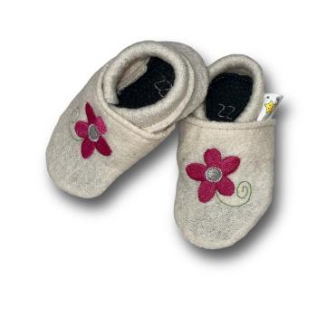 Preview: Wollwalkpuschen – Blume Creme